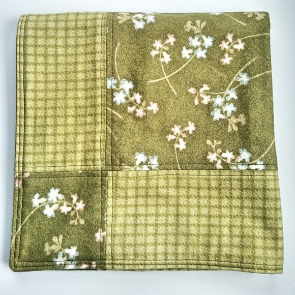 Handcrafted Woolies Flannel Stroller Blanket - Picture 2 of 5